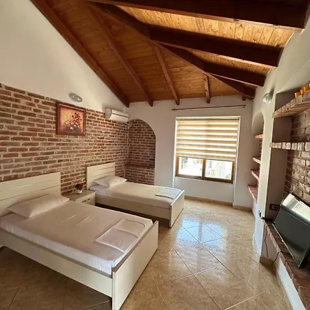 Katalina Pensionat Ksamil