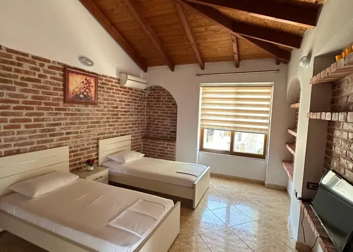 Katalina بيت ضيافة كساميل