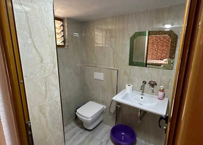 Katalina بيت ضيافة